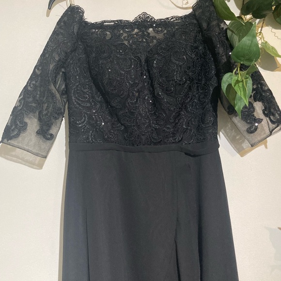 jjshouse off shoulder dress